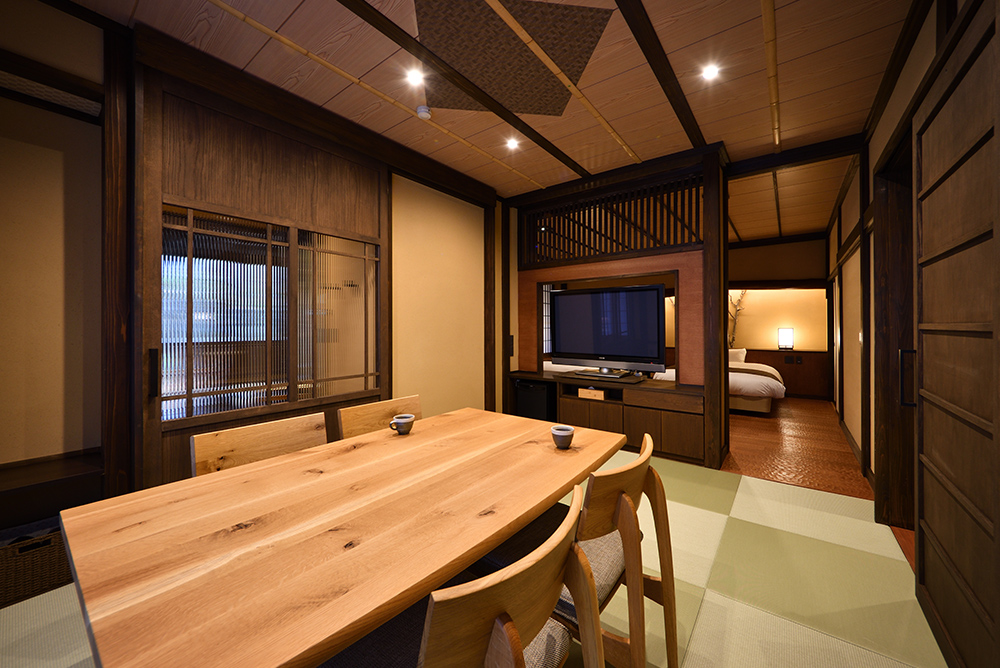 母屋1F 温泉露天風呂付 INAKAスイート【あけび】(2027年1月4日から)メイン画像
